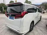 Фото 11 - Toyota Alphard