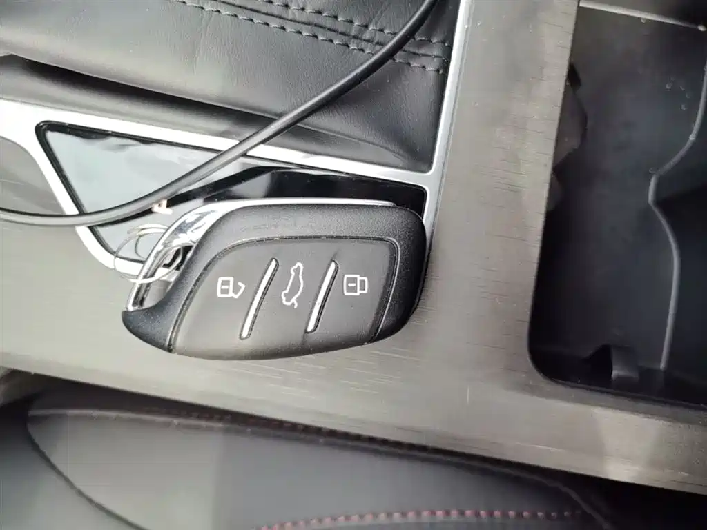 Roewe i5 2026 2026 1.5L CVT Luxury