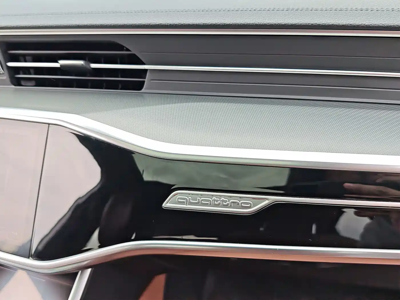 Audi A6L 2019 45 TFSI quattro Premium Elegance фото 15