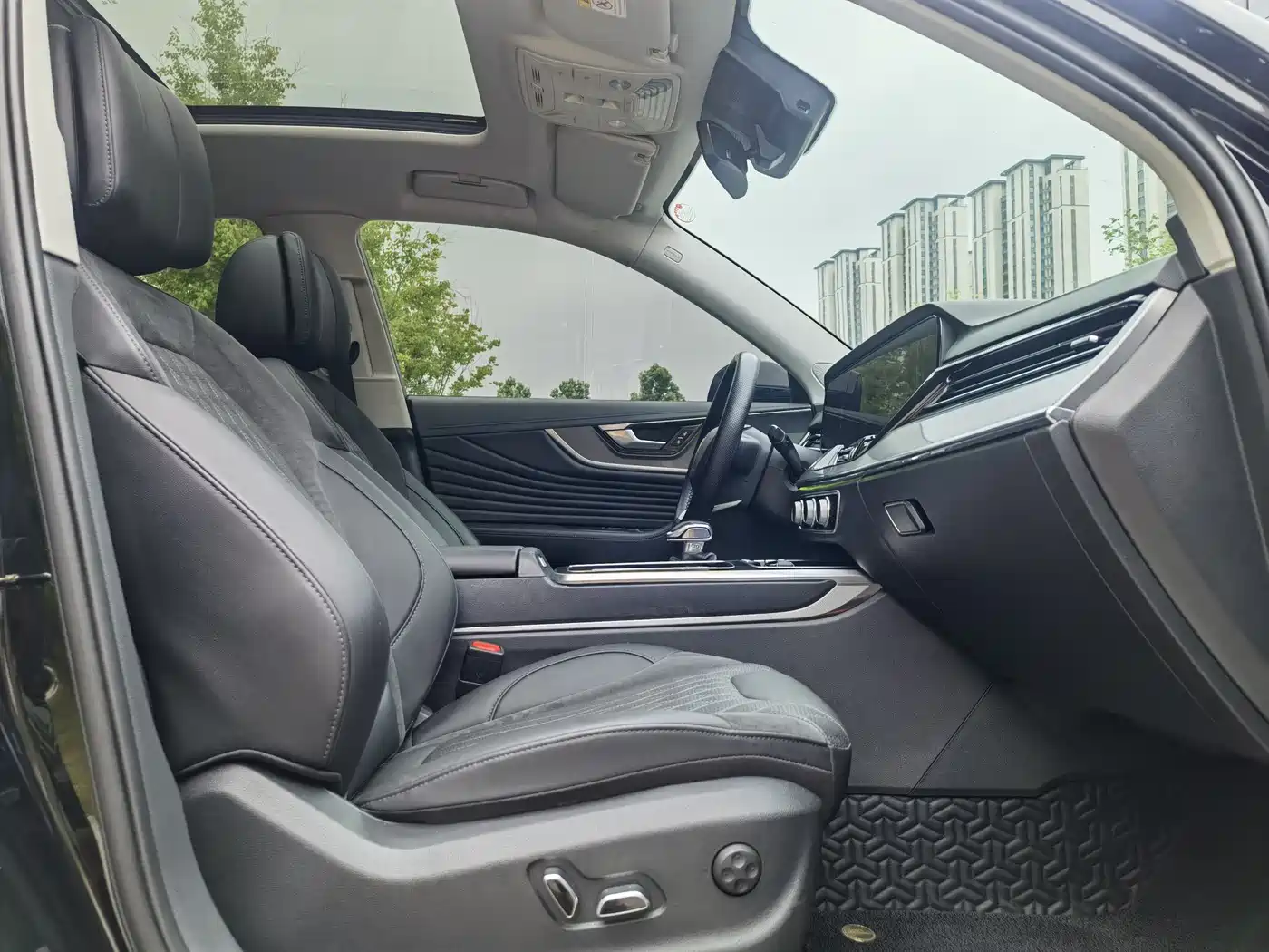Hongqi HS5 2023 2.0T Flag Enjoy Pro Edition фото 15