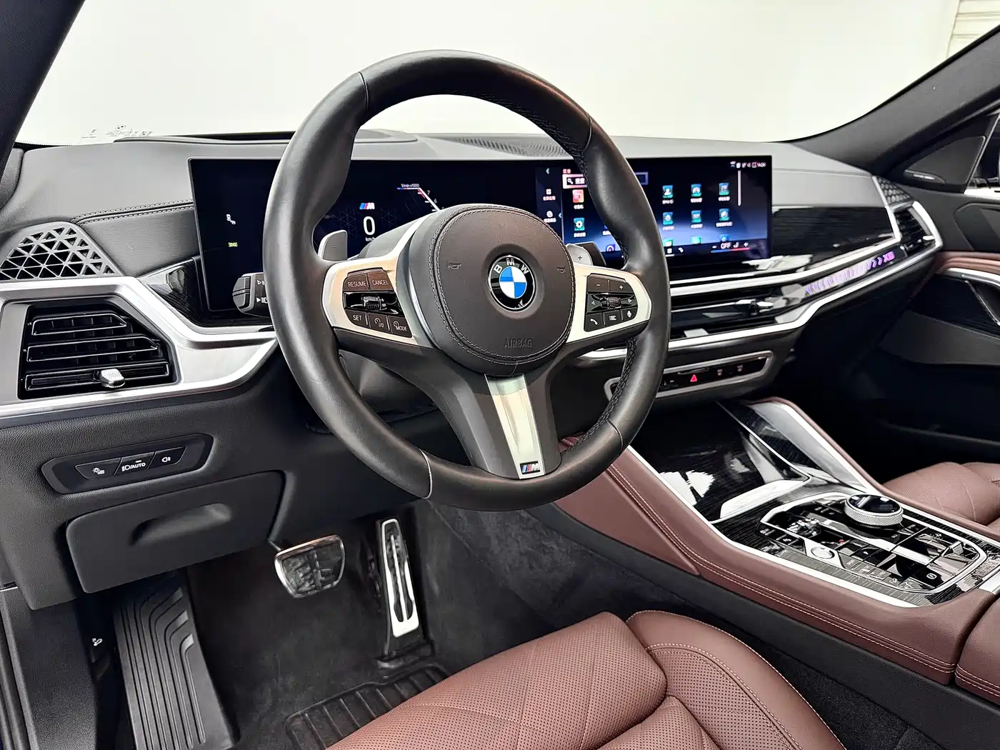 BMW X6 2023 xDrive40i Premium M Sport Package фото 17