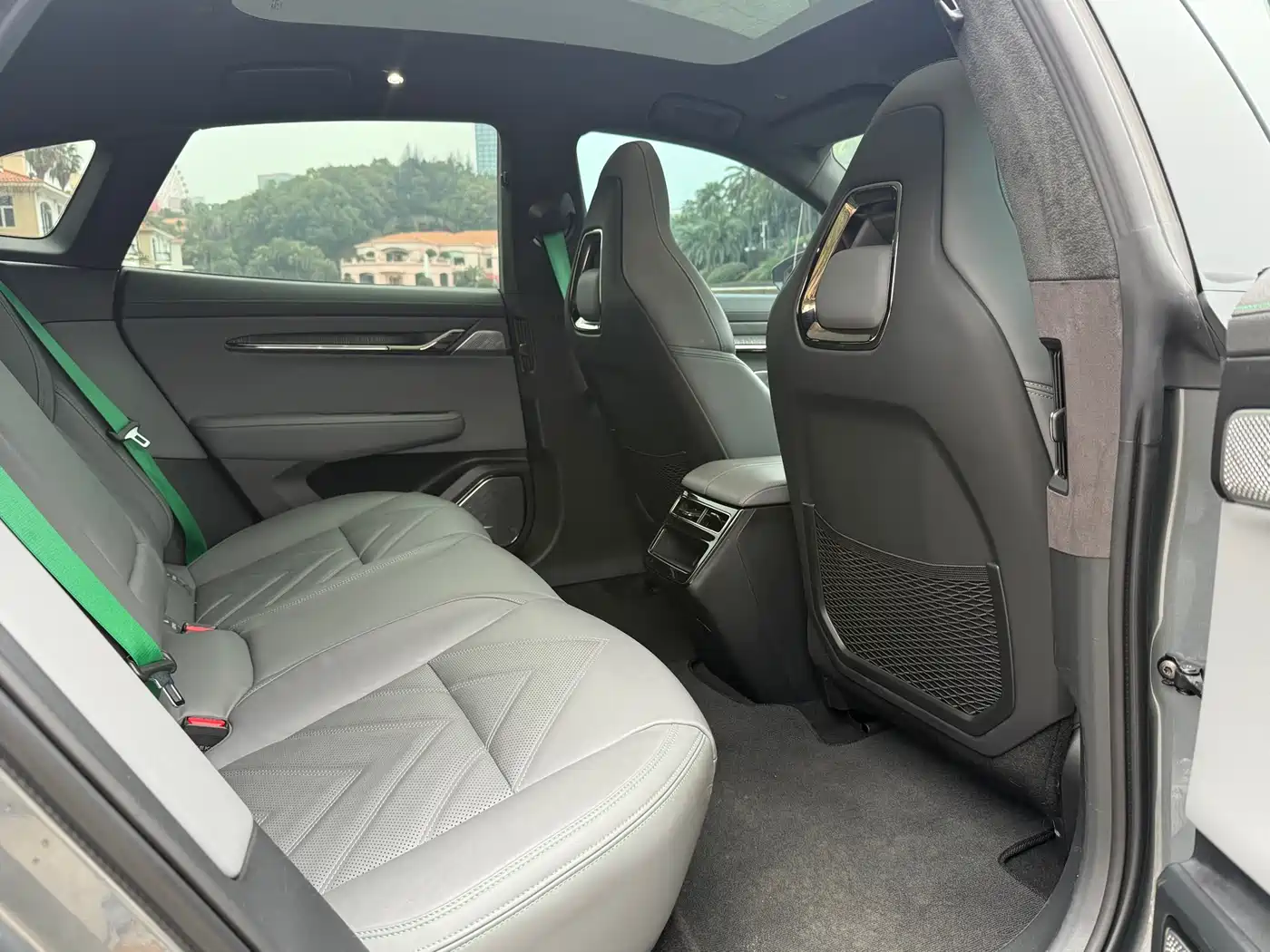 ZEEKR EXTREME KRYPTON 001