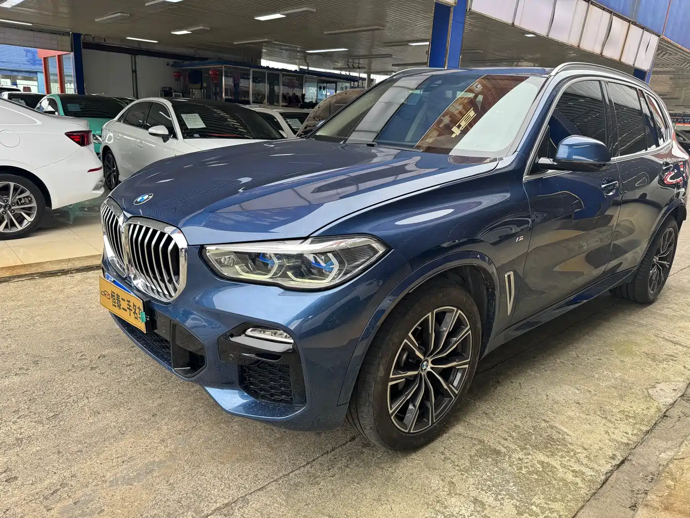 BMW X5 (Import) 2020 xDrive40i M Sport Package фото 2