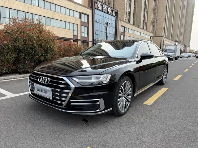 audi a8