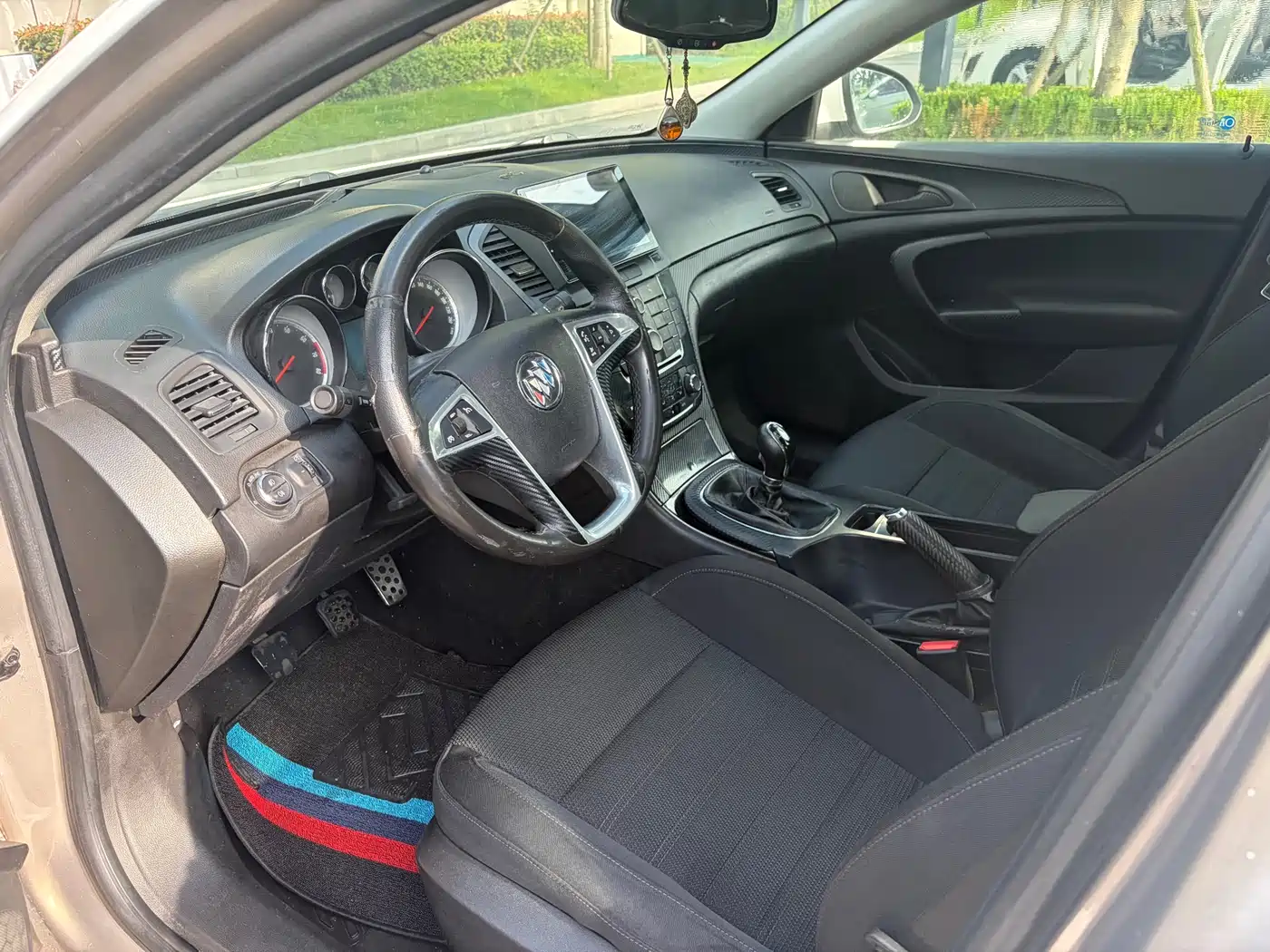Buick Regal 2010 1.6T Elite Sport фото 3