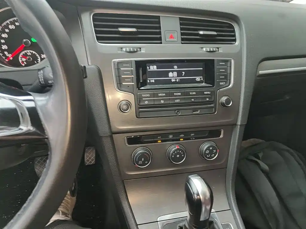 Volkswagen Golf 2014 1.4TSI Automatic Comfort фото 13