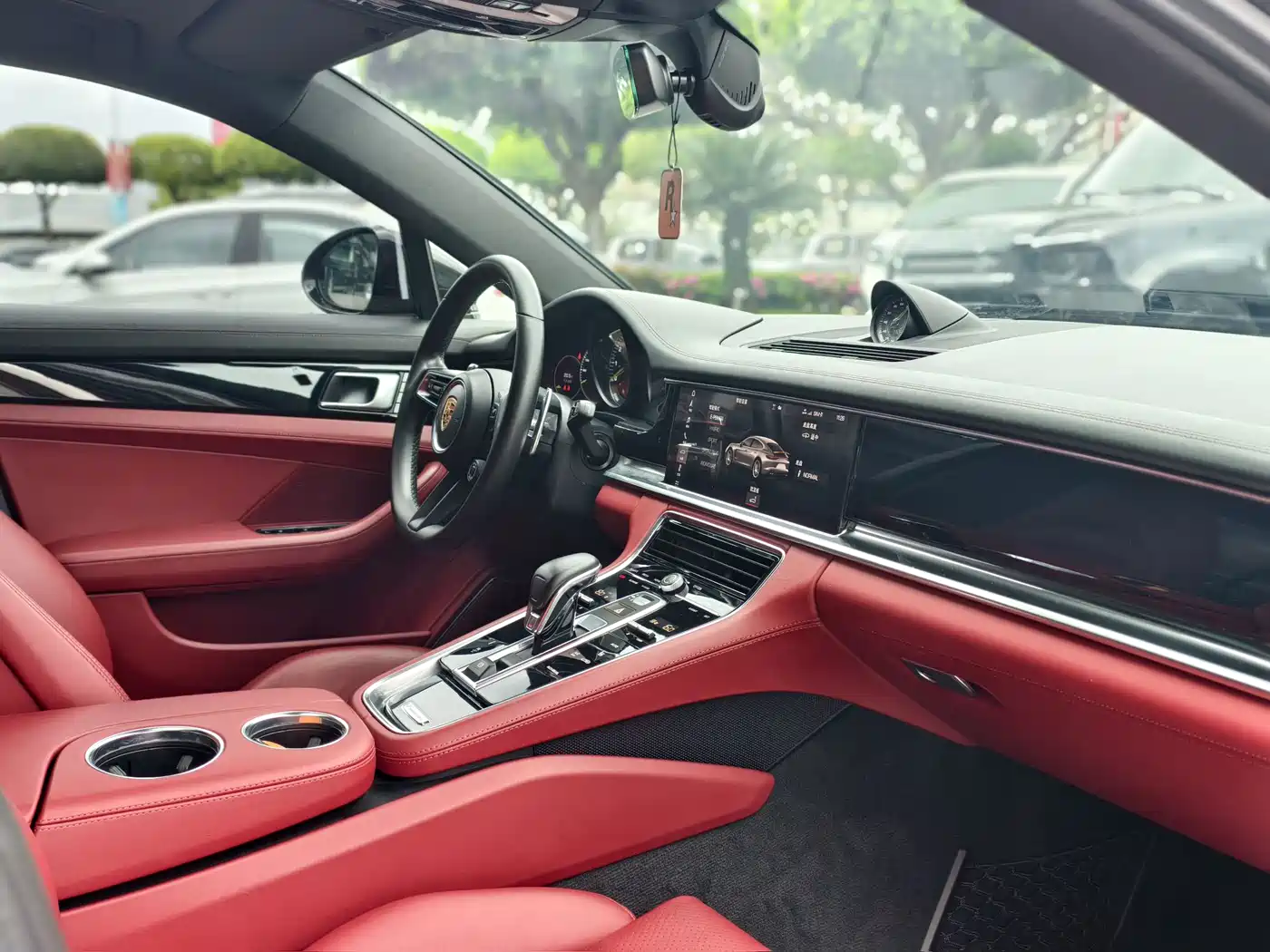 PORSCHE PANAMERA NEW ENERGY