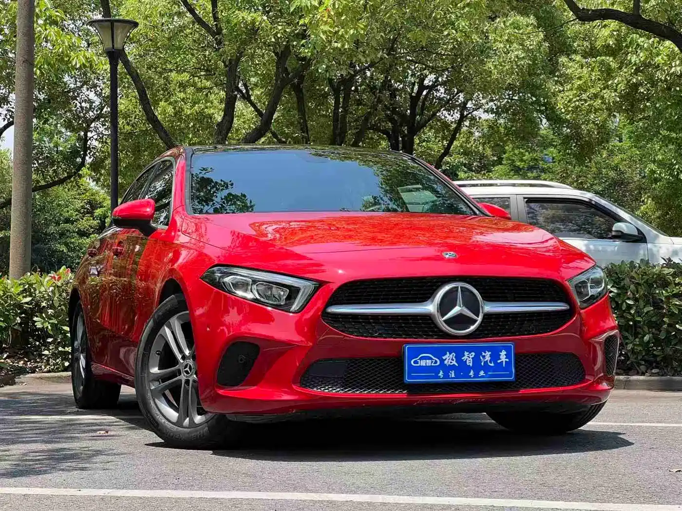 Mercedes-Benz A-Class (Import) 2019 A 200 Dynamic Version фото 15