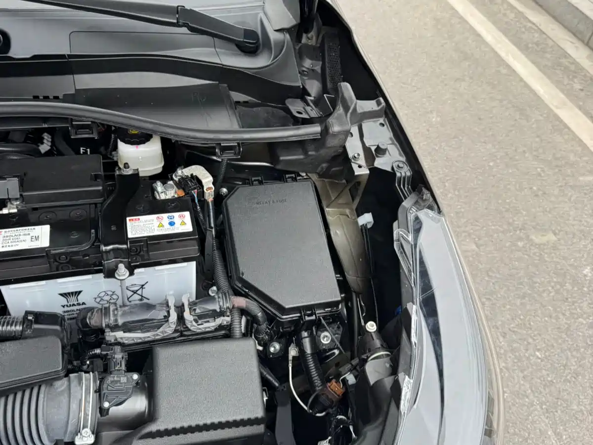 Toyota Frontlander 2024 2.0L CVT Elite Edition фото 15