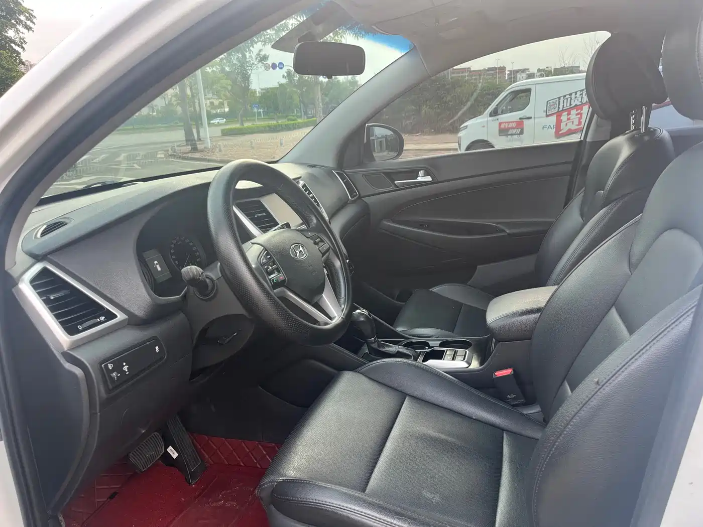 Hyundai Tucson 2015 1.6T Dual Clutch 2WD Smart фото 4