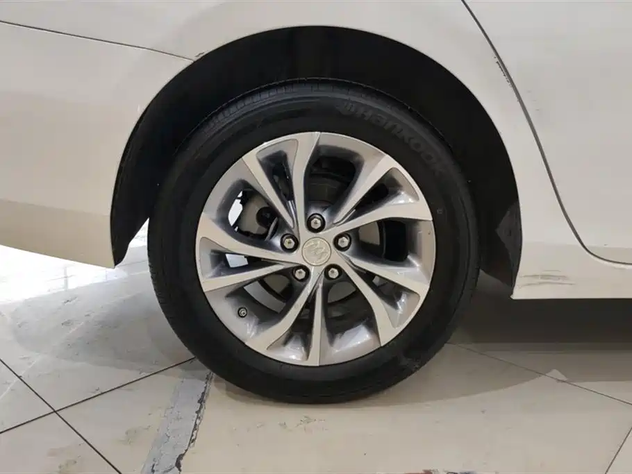 Buick Verano 2023 Pro Joy Edition фото 6