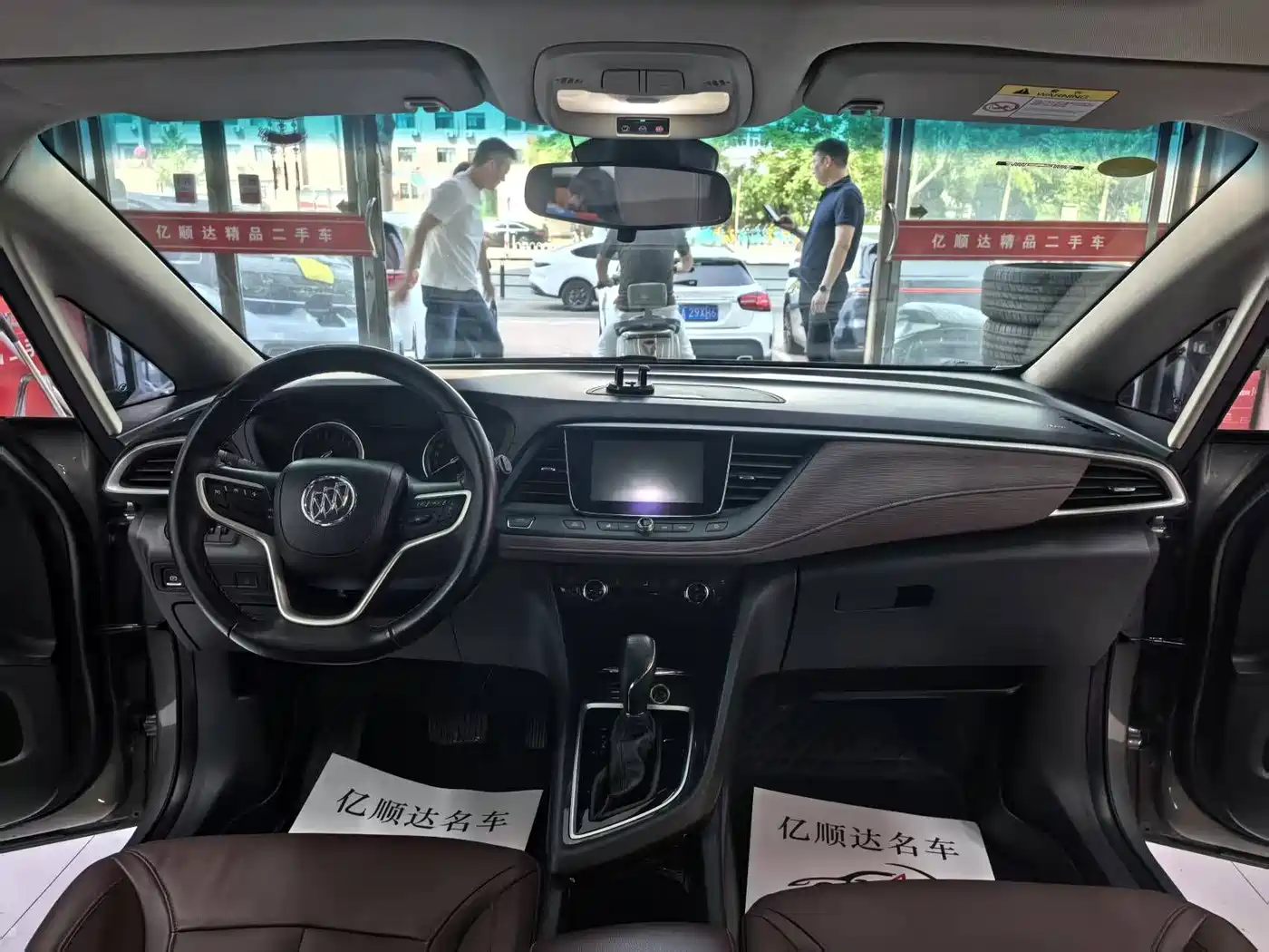 Buick GL6 2019 18T 6-seat Connected Luxury China VI фото 9