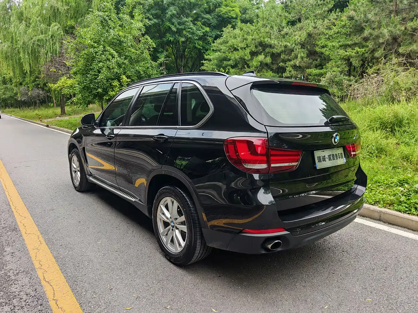 BMW X5 (Import) 2015 xDrive28i фото 14