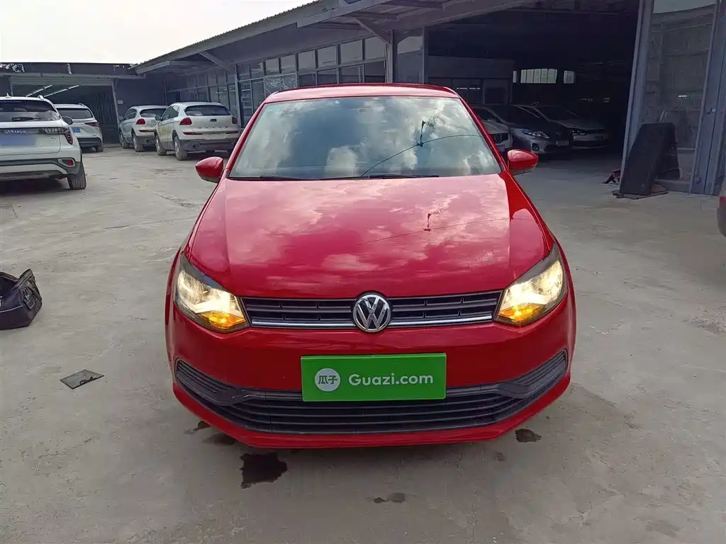 Volkswagen Polo 2016 1.4L Manual Trend фото 3