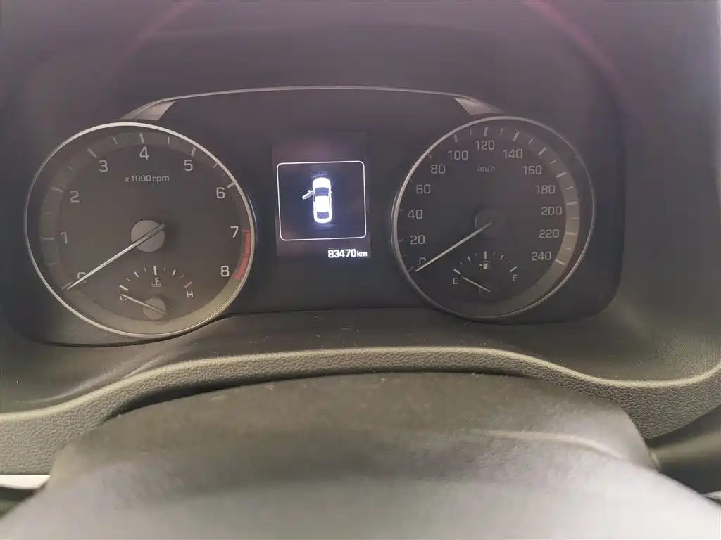 Hyundai Elantra 2016 Model 1.6L Automatic Smart Elite фото 12