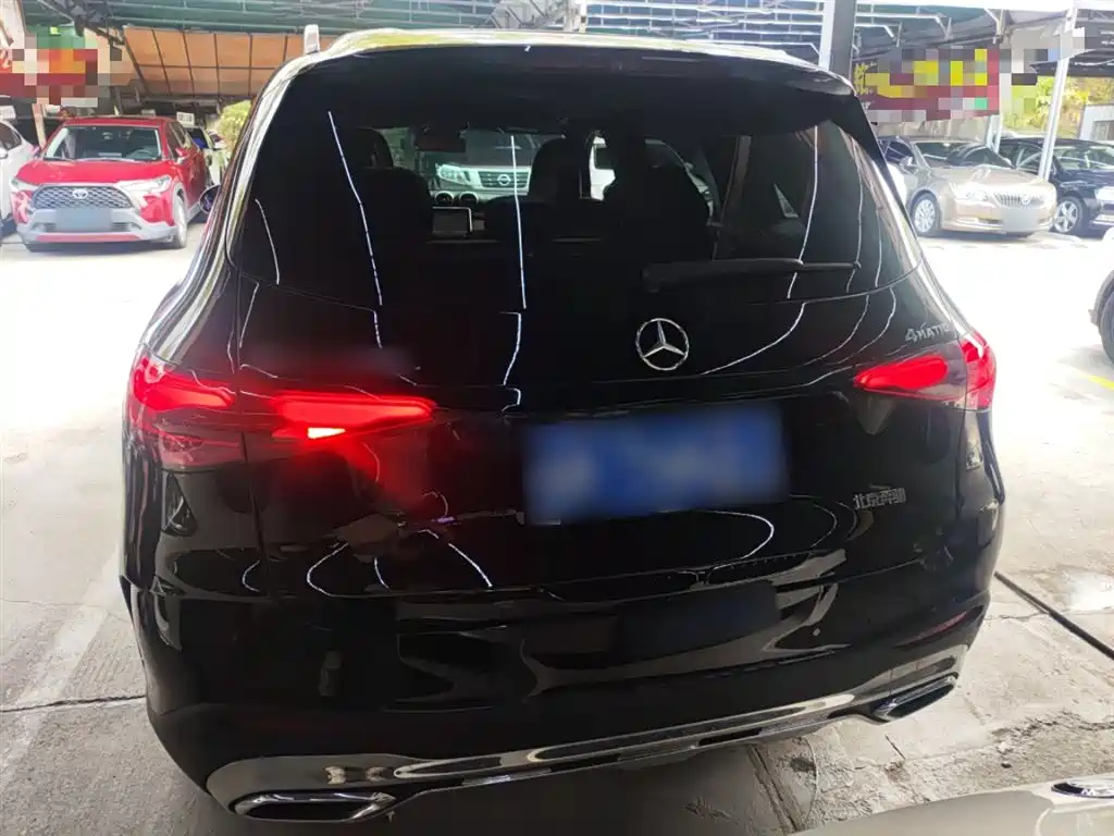 Mercedes-Benz GLC 2023 GLC 300 L 4MATIC Sport 5-Seater фото 6