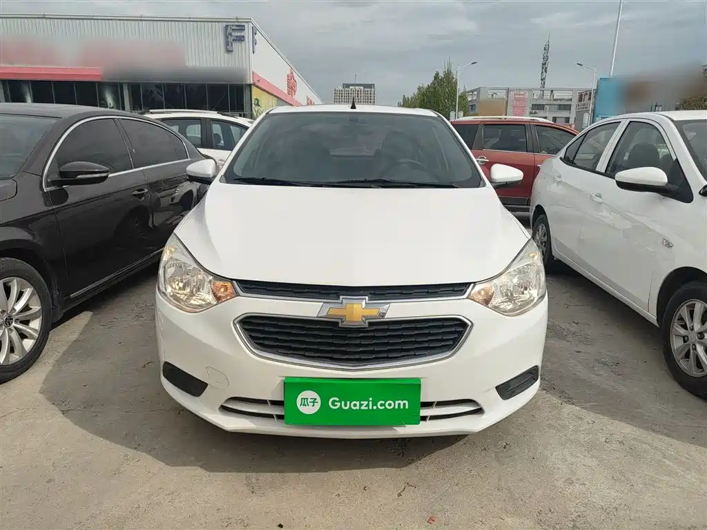Chevrolet Sail 2015 Sail 3 1.5L Manual Ideal Sunroof Edition фото 3