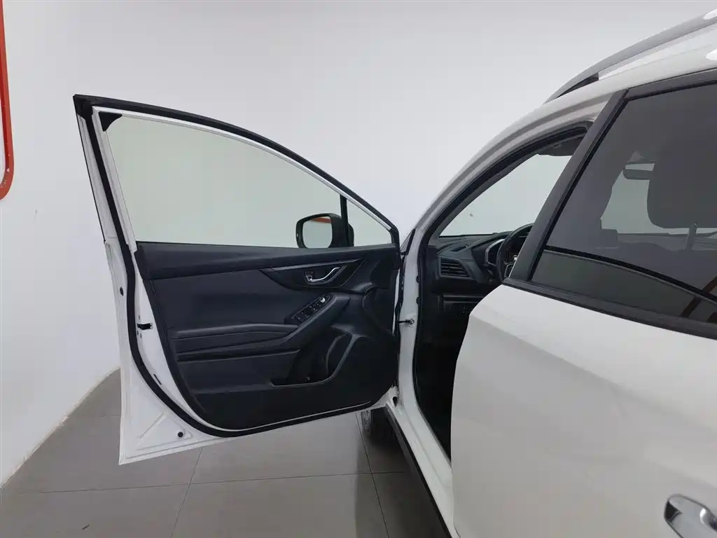 Subaru XV 2021 2.0i AWD Elite Version фото 8