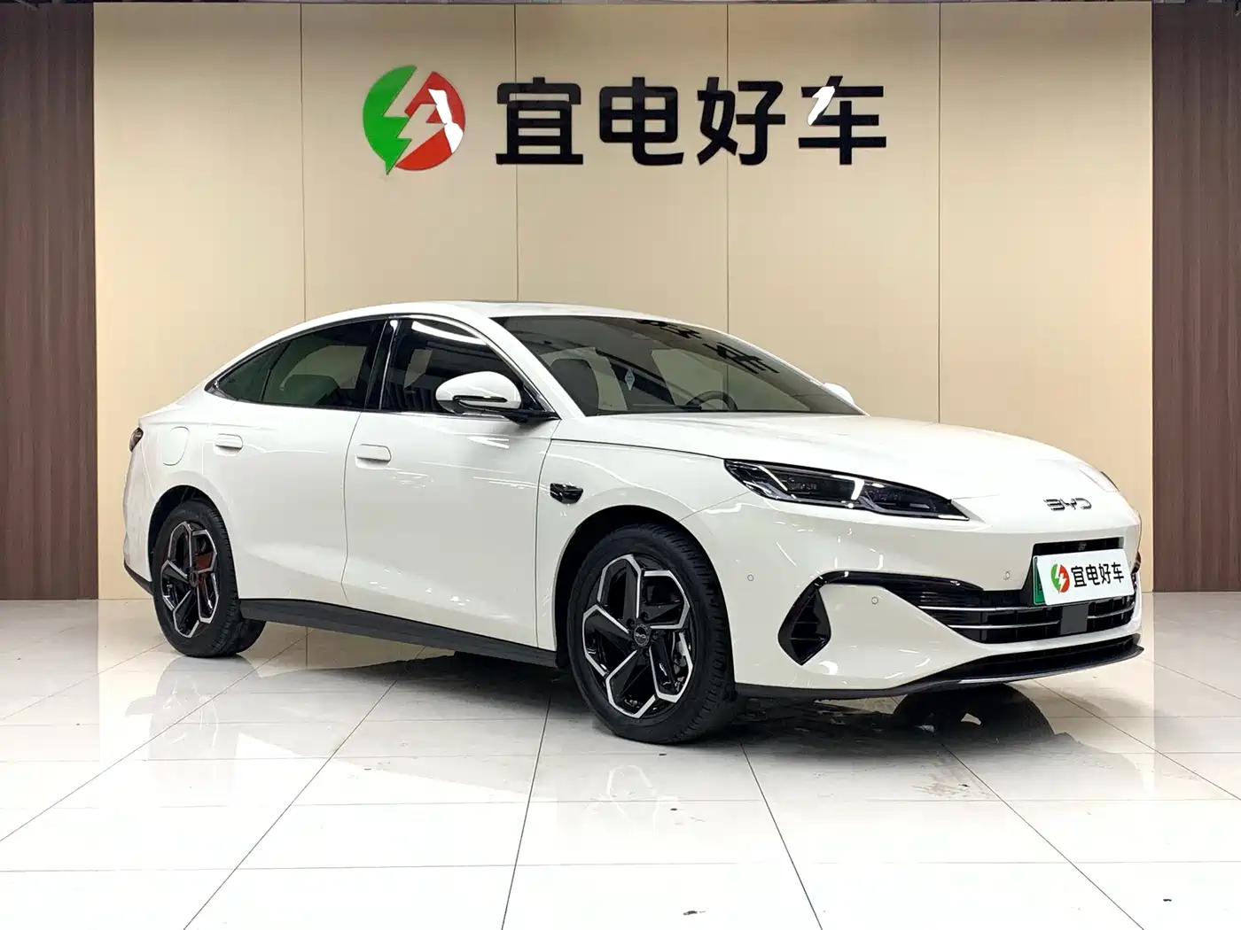 BYD Seal 06 New Energy 2025 DM-i Smart Drive Edition 120KM Flagship фото 3