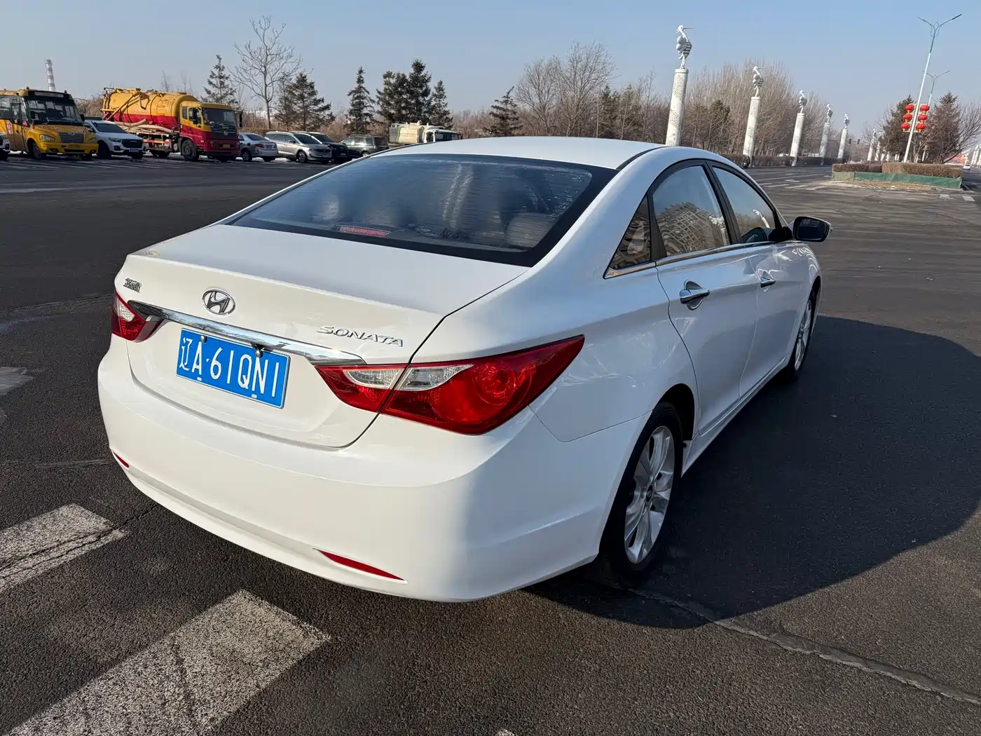 Hyundai Sonata 2011 2.0L Auto Leading Edition фото 8