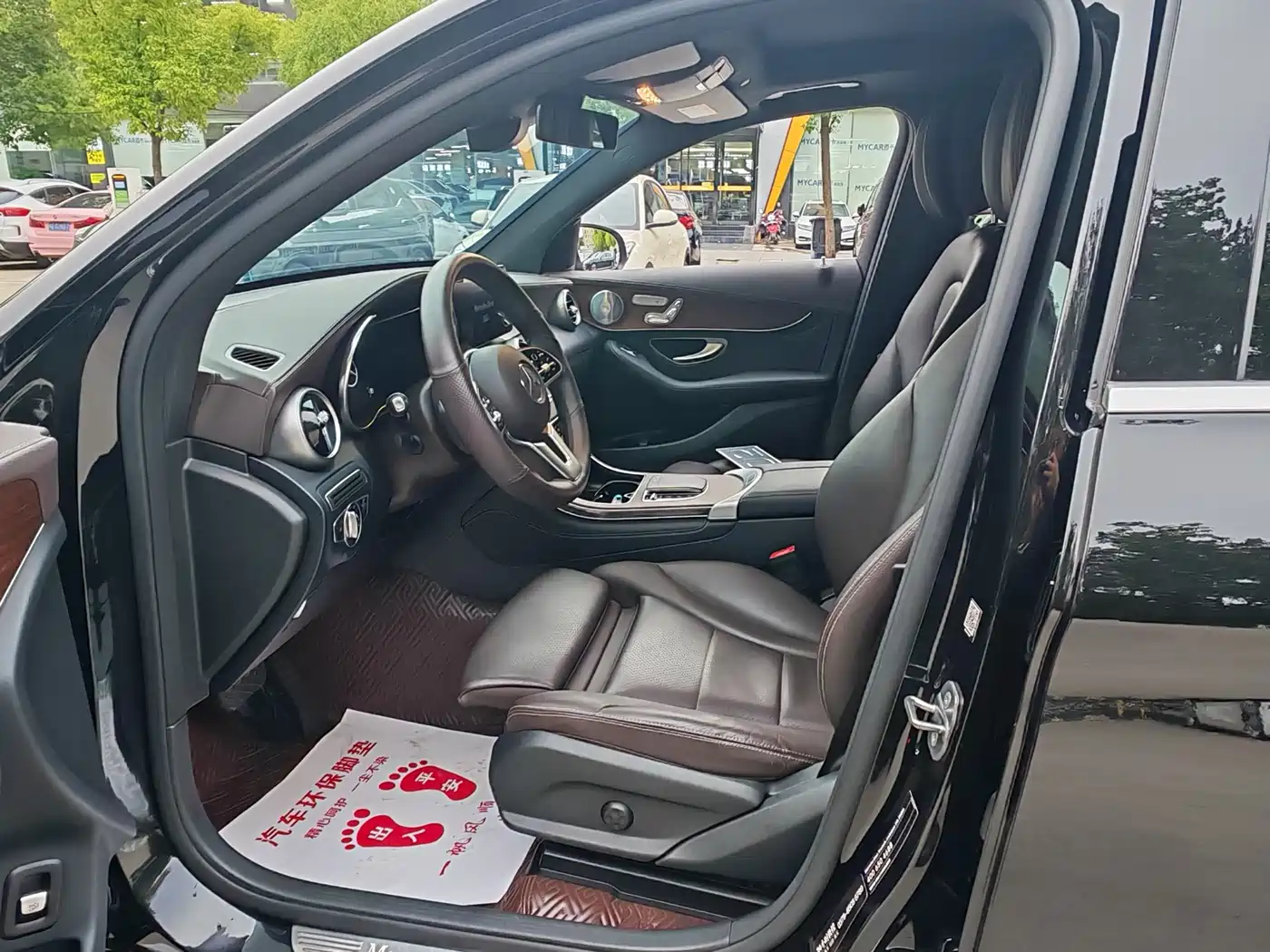 Mercedes-Benz GLC 2020 GLC 300 L 4MATIC Luxury фото 8