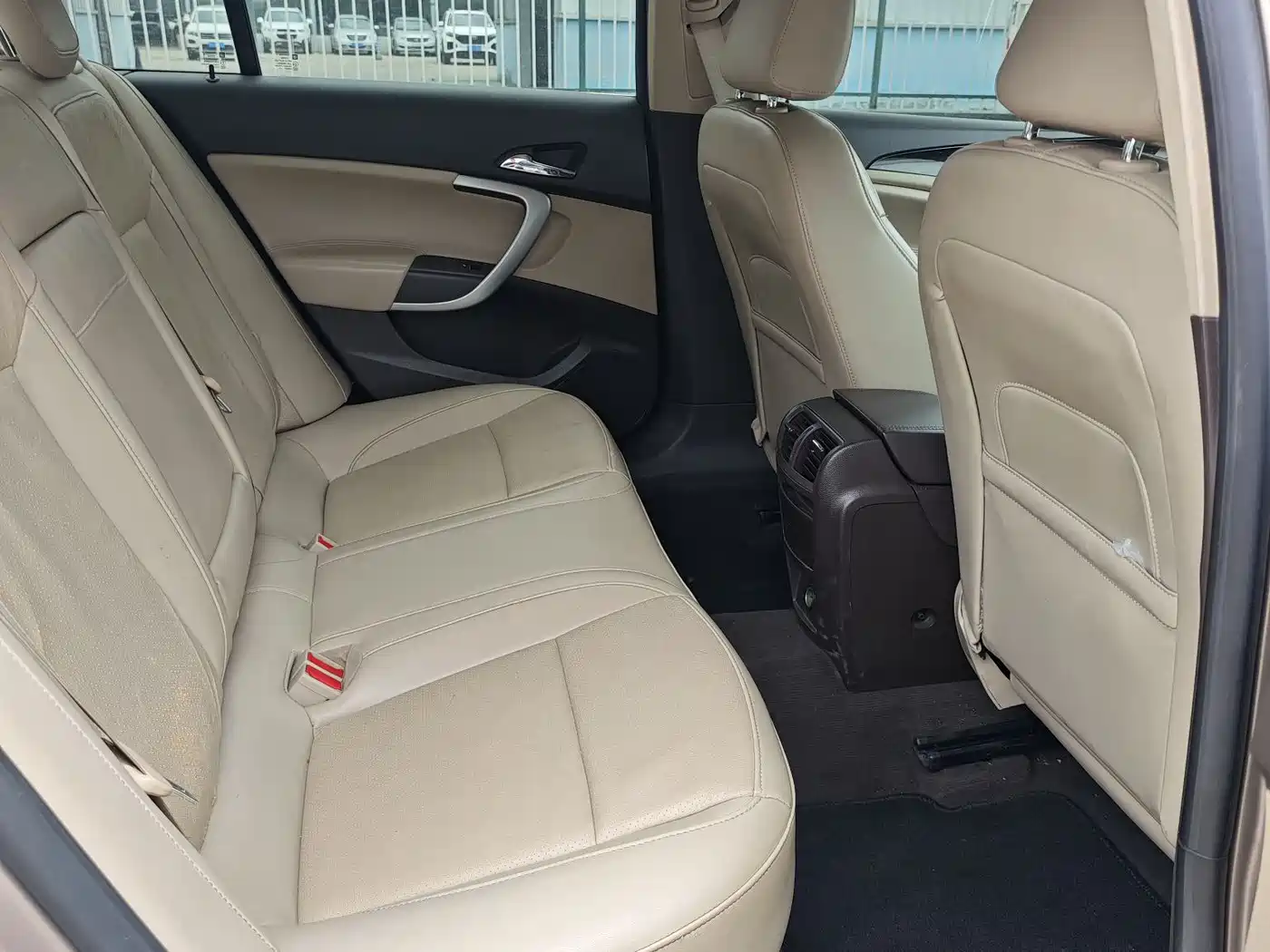 Buick Regal 2015 2.0L Leading Fashion Model фото 9