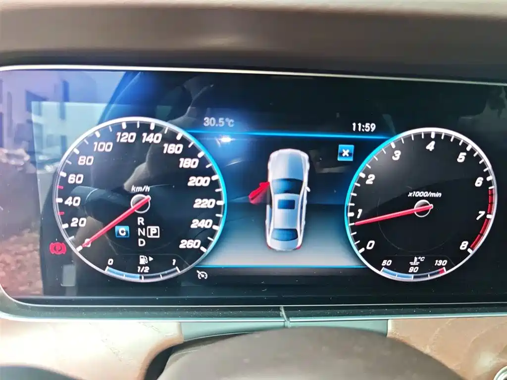 Mercedes-Benz E-Class 2020 Facelift E 300 L Exclusive фото 4