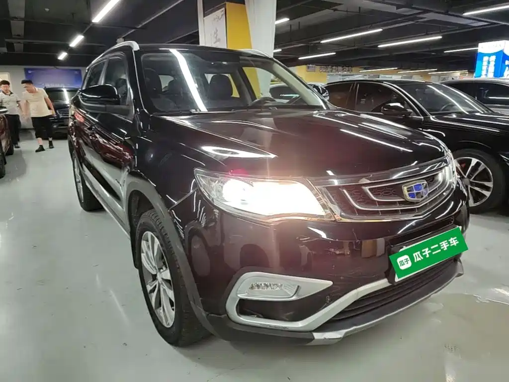 Фото 4 - Geely Boyue