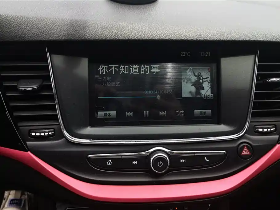 Buick Verano 2018 Hatchback GS 20T Dual Clutch Progressive фото 13