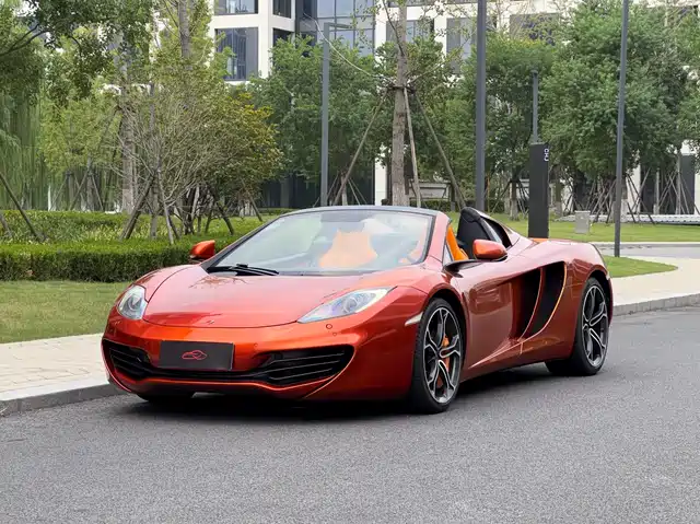 McLaren McLaren 12C 2013 3.8T SPIDER