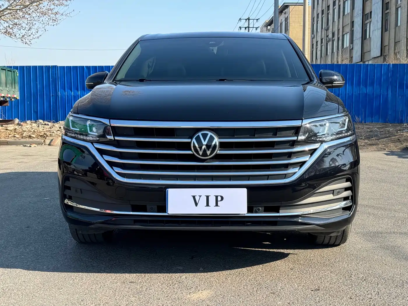 Volkswagen Viloran 2022 380TSI Premium Edition фото 2