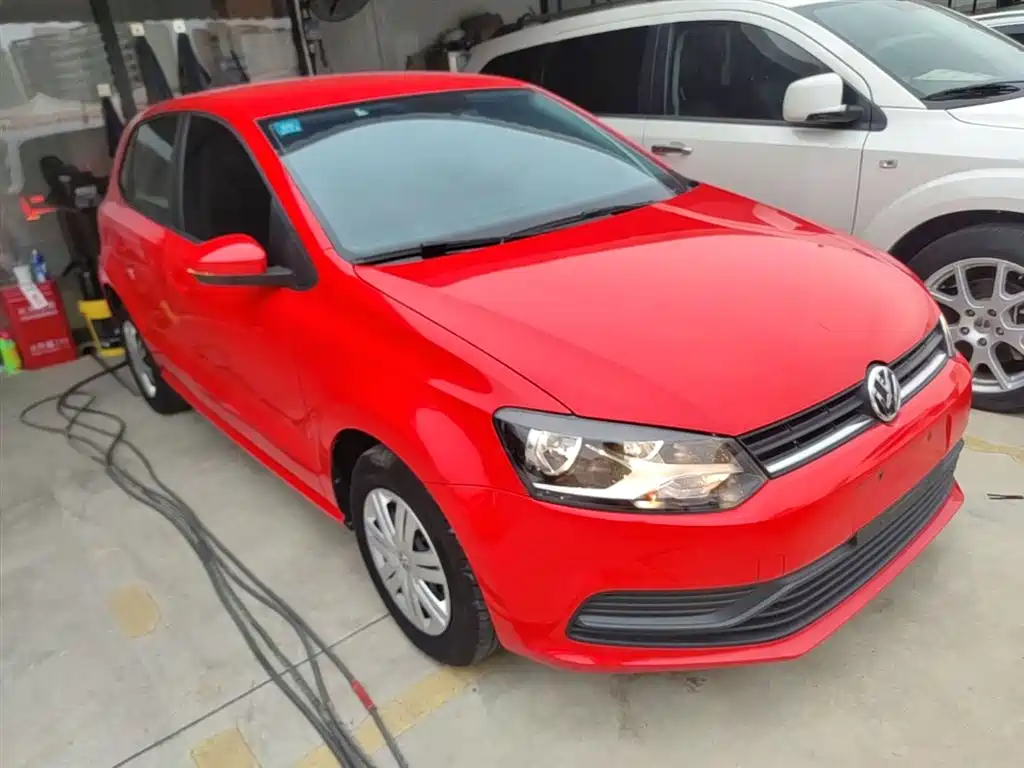 Volkswagen Polo 2016 1.4L Manual Trend фото 4