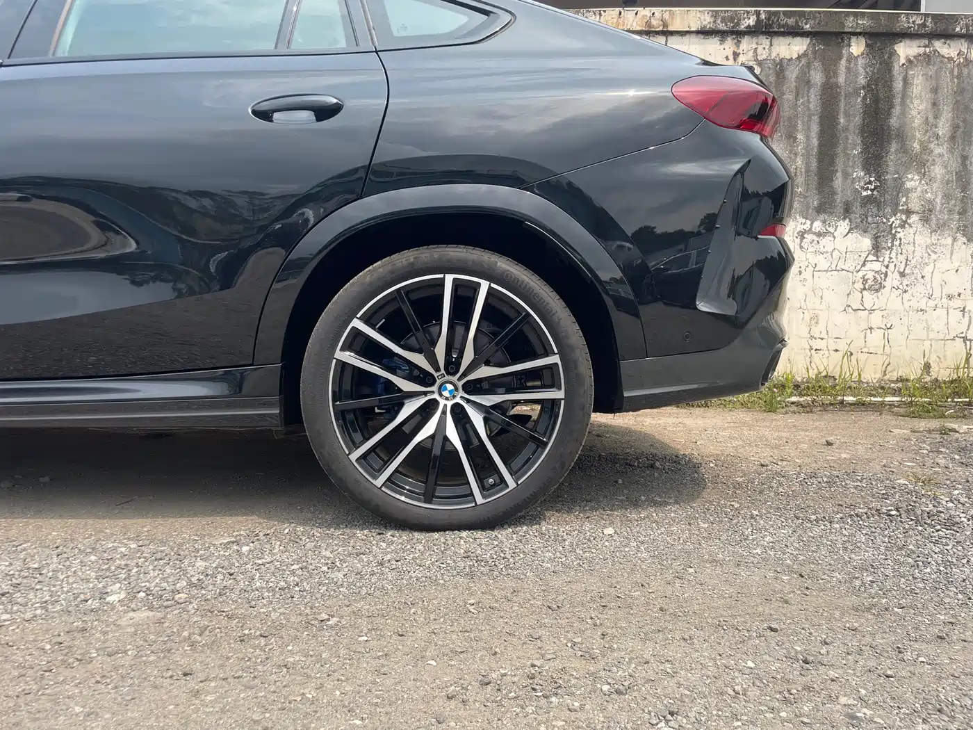 BMW X6 2022 Model Year Facelift II xDrive40i Exclusive M Sport Package фото 6
