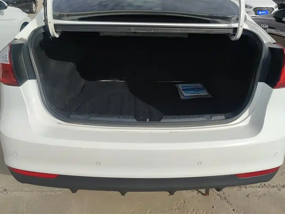 Kia K3 2016 1.6L Automatic GLS фото 4