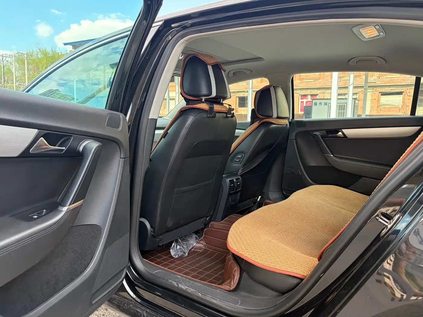 Volkswagen Magotan 2013 1.8TSI Leading фото 10