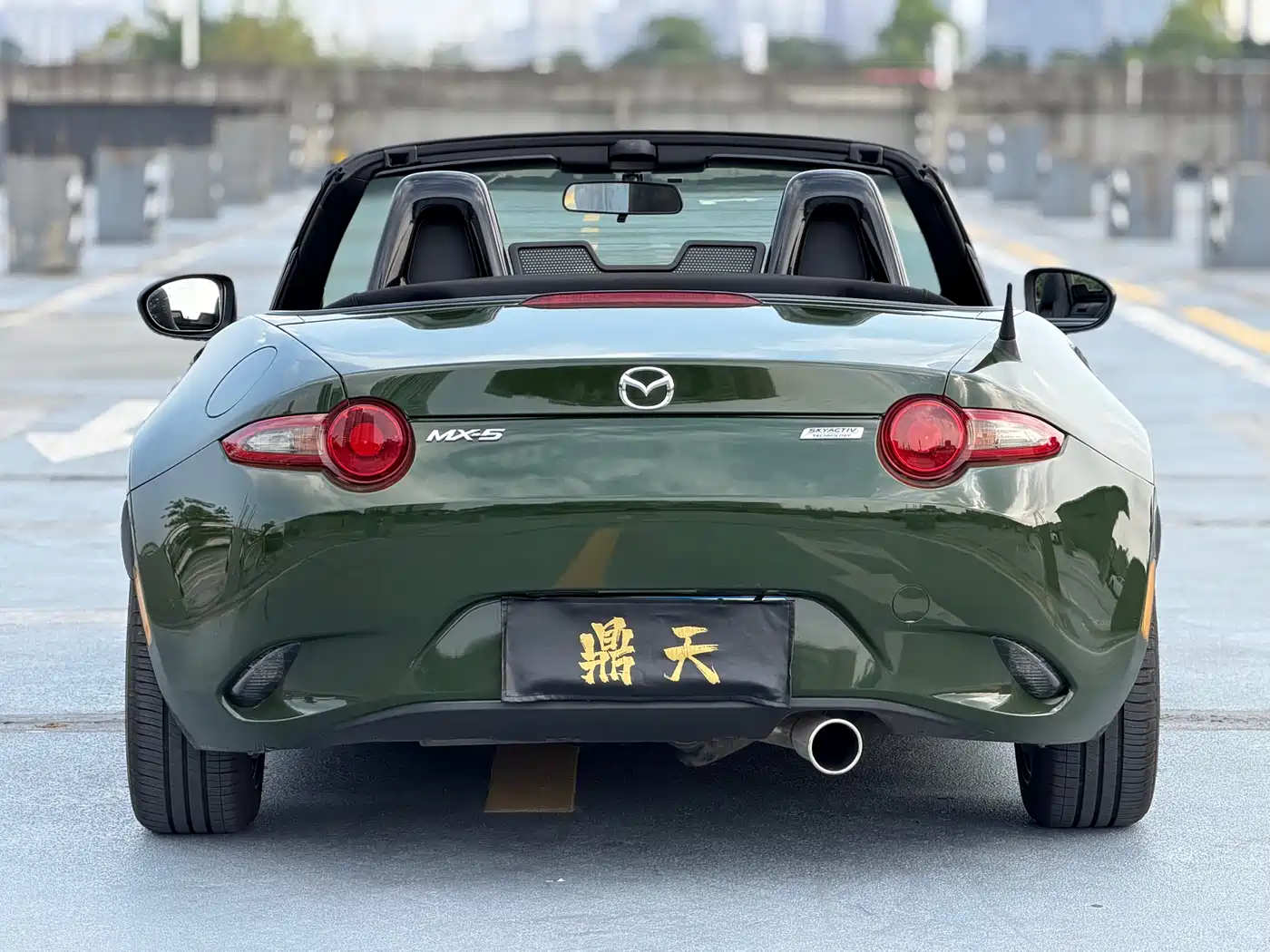 Mazda MX-5 2018 2.0L RF Pearl White фото 10
