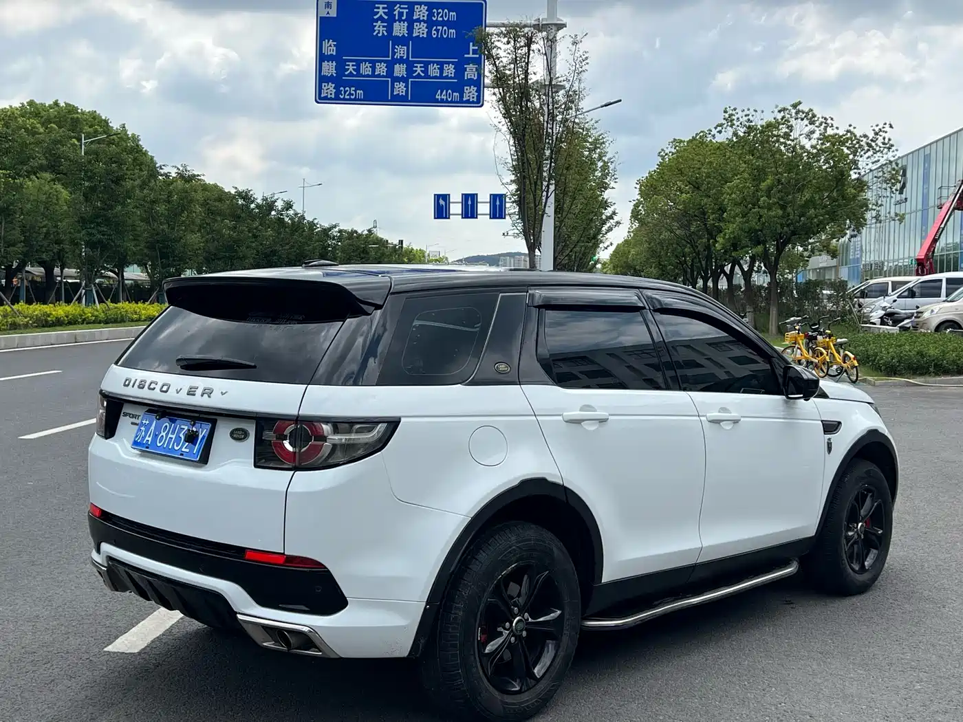 Land Rover Discovery Sport 2016 2.0T S фото 6
