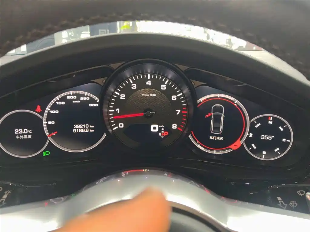 Porsche Panamera 2019 Panamera 2.9T фото 8