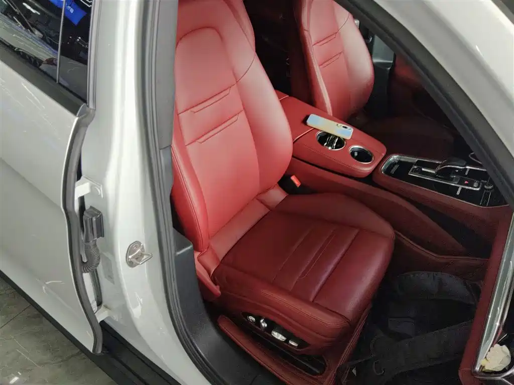 Porsche Panamera 2019 Panamera 2.9T фото 20