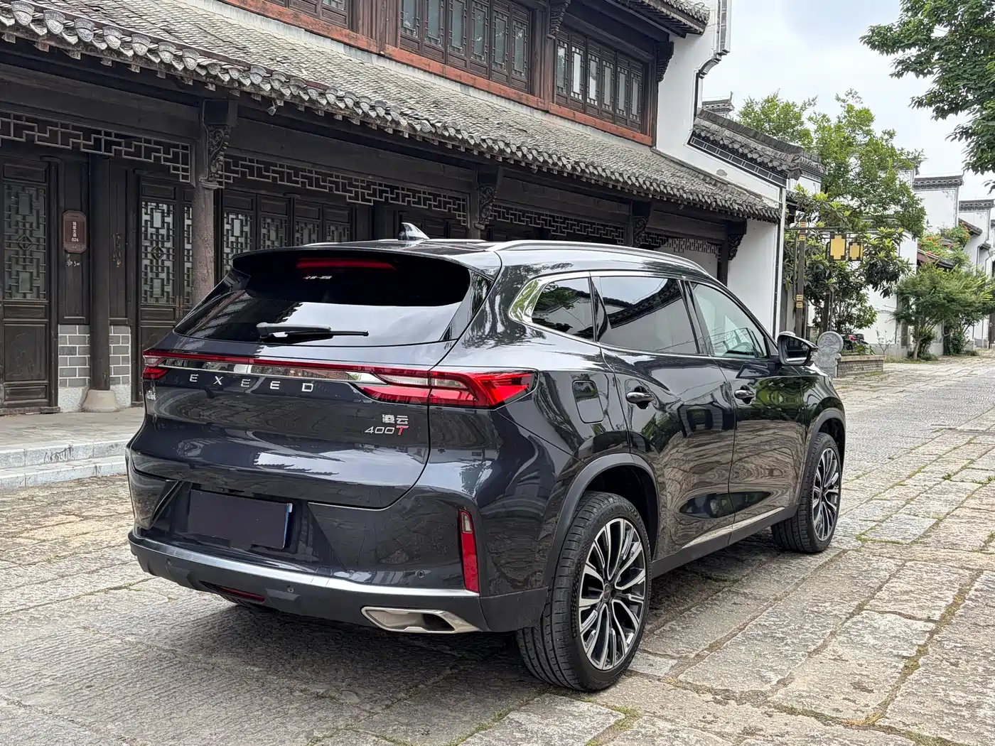 Exeed Lingyun 2024 2024 400T 2WD Star Premium Edition