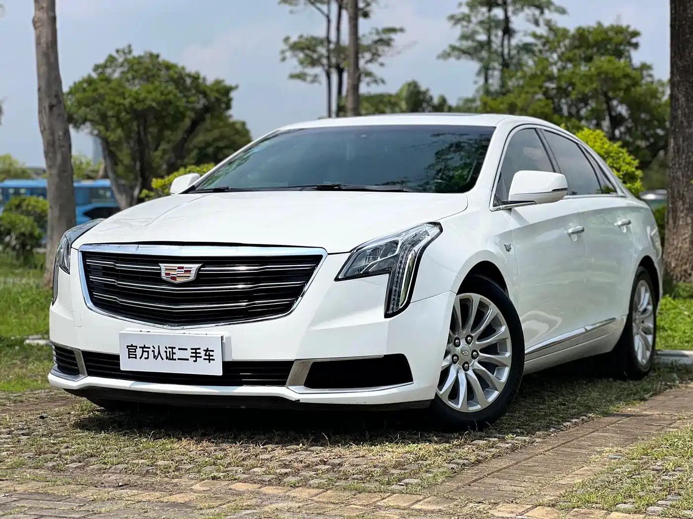 Cadillac XTS 2018 28T Technology