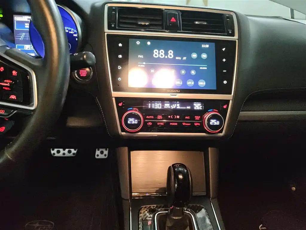 Subaru Legacy 2018 2.5i AWD Glory Edition EyeSight фото 9