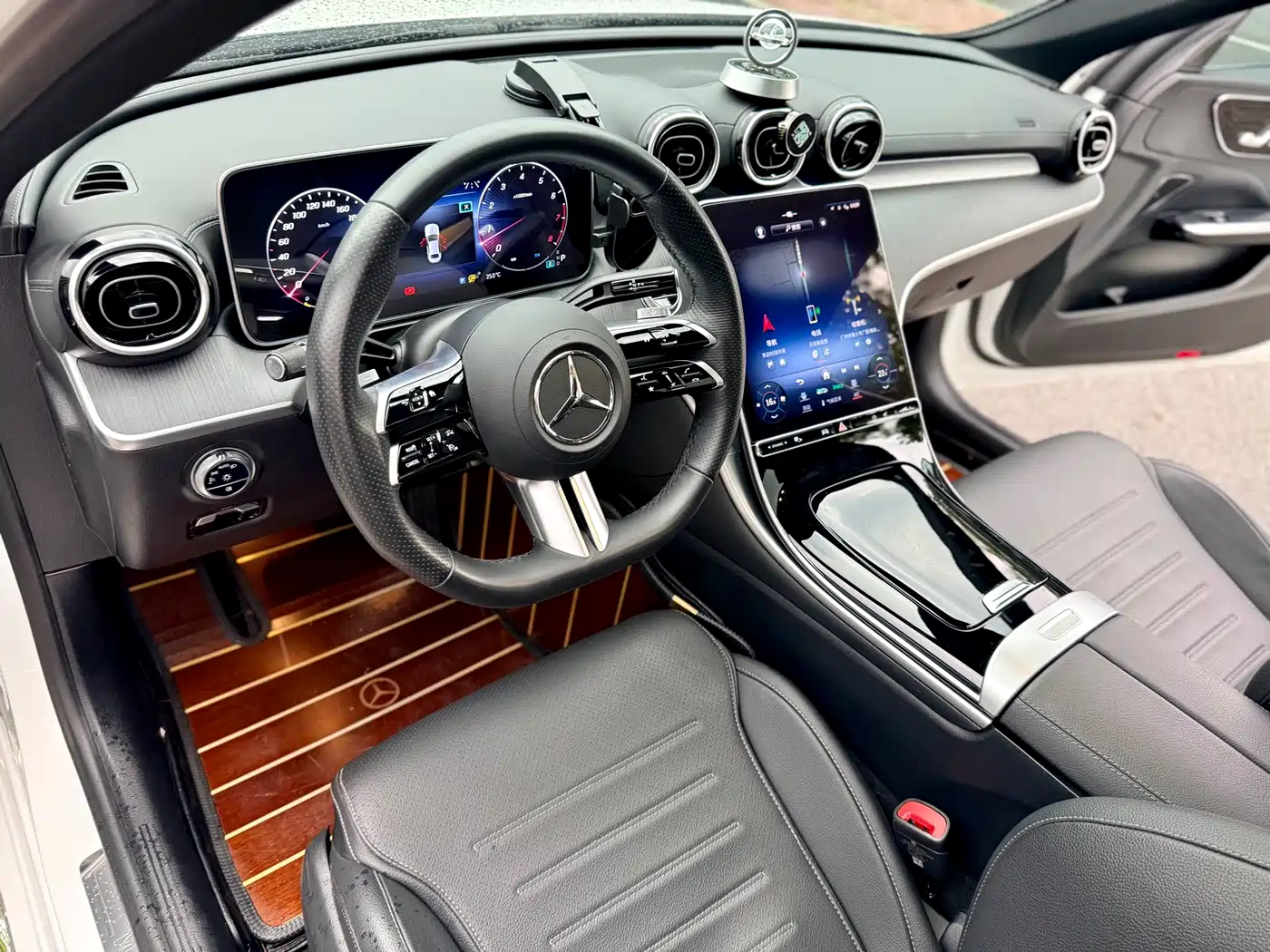 Mercedes-Benz C-Class 2023 C 200 L Sport фото 9
