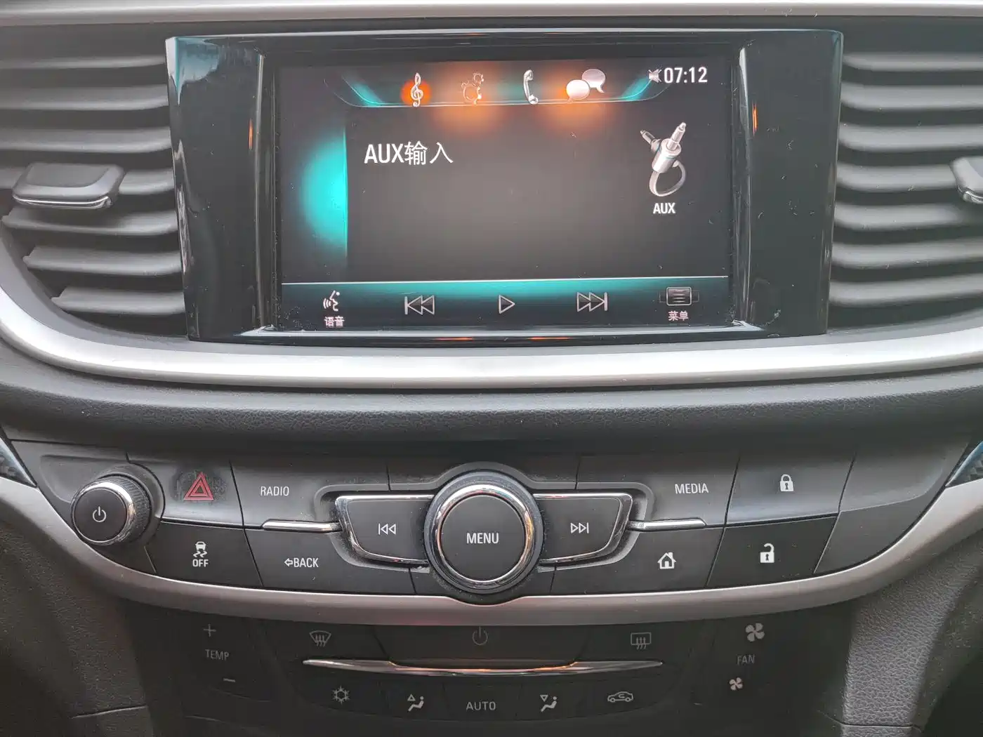 Buick Excelle 2017 15N Automatic Luxury фото 16