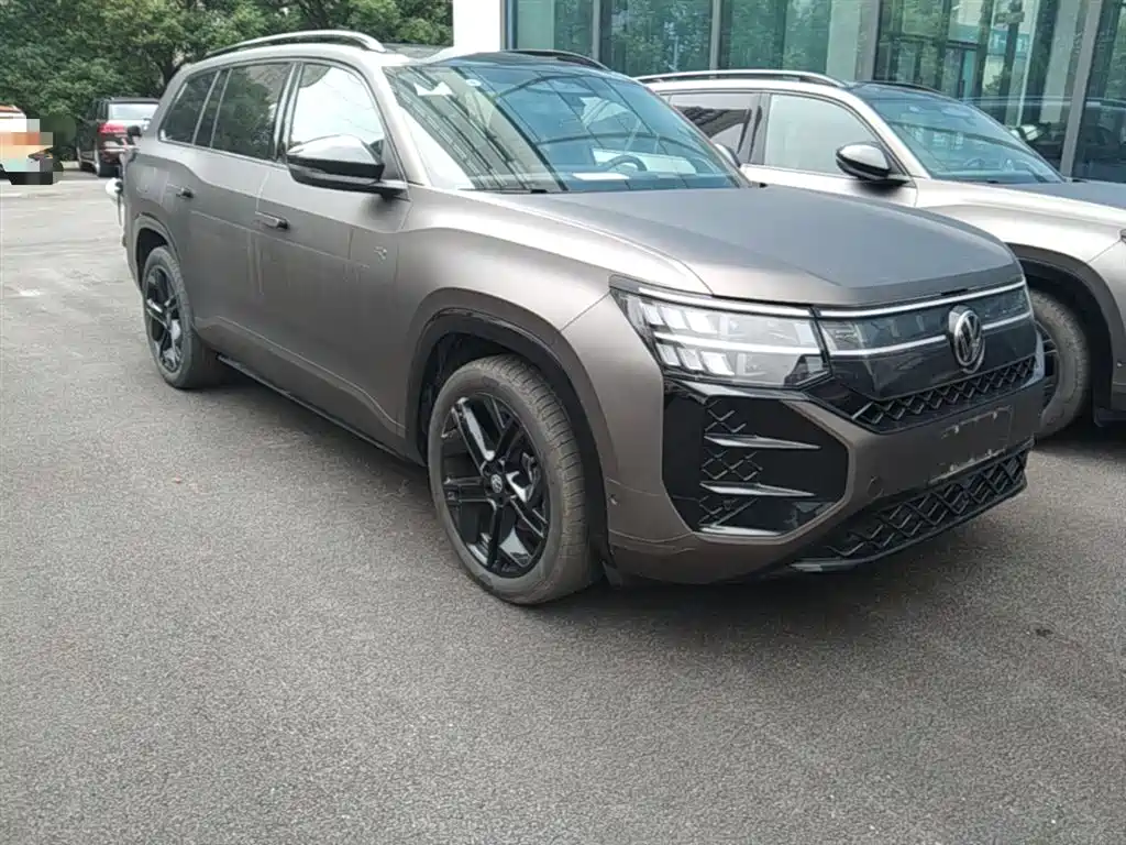 Volkswagen Teramont 2025 Teramont Pro 450TSI 4WD Summit Edition фото 4