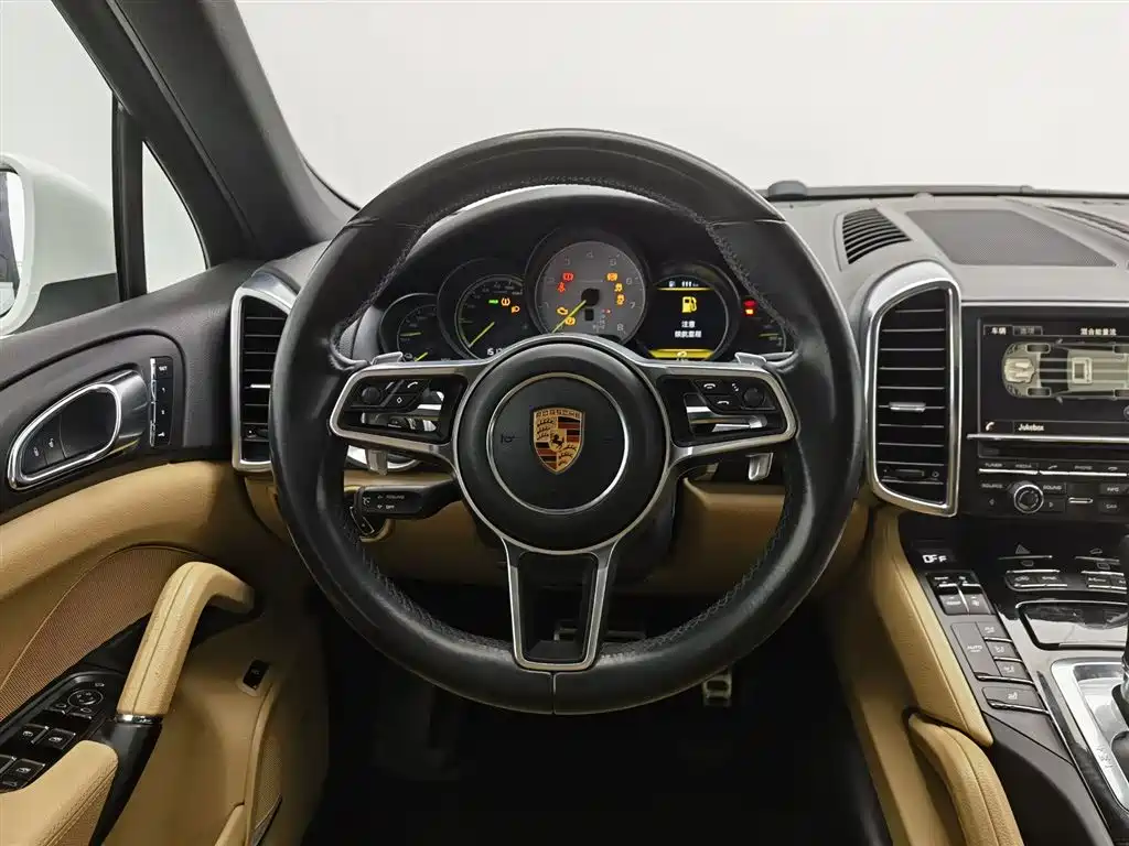 PORSCHE CAYENNE NEW ENERGY