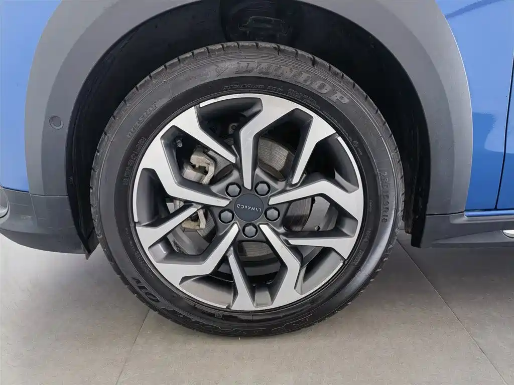 Lynk & Co 02 2019 1.5T DCT FWD Jin Pro Version China VI фото 17