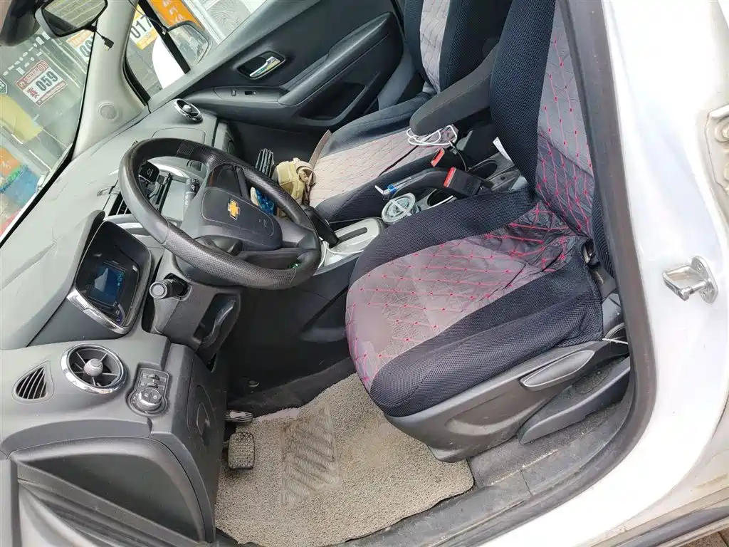 Chevrolet Trax 2014 1.4T Automatic 2WD Comfort фото 15