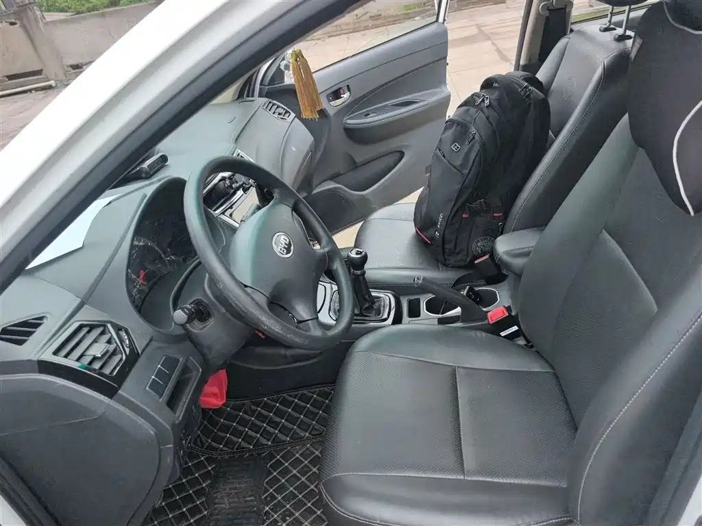 BYD F3 2020 1.5L Manual Premium Edition фото 15