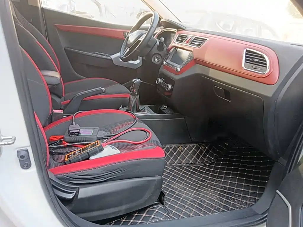 JAC Motors Refine S2 2018 2018 Smart Drive Edition 1.5L Manual Luxury